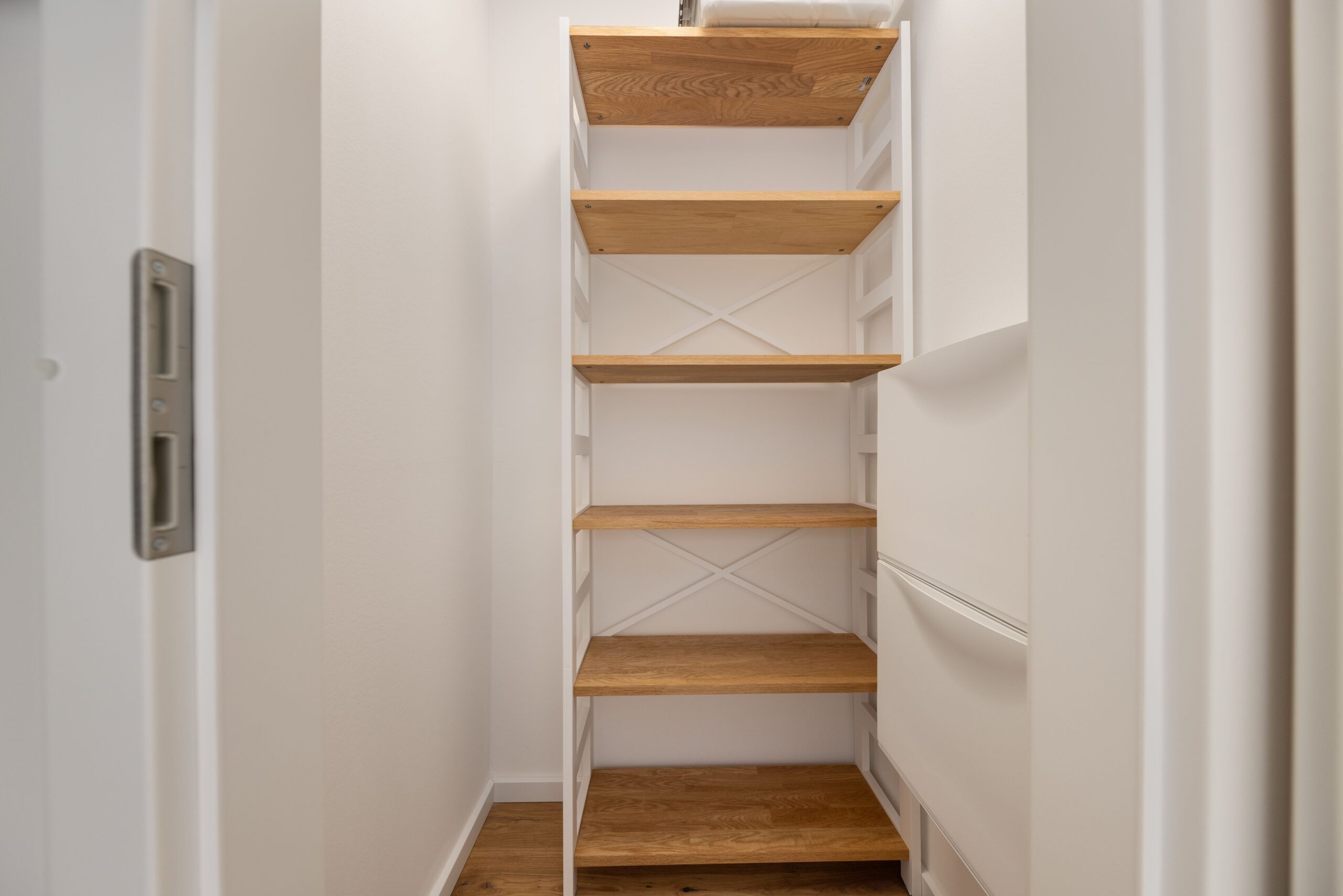 CoLiving LG-24