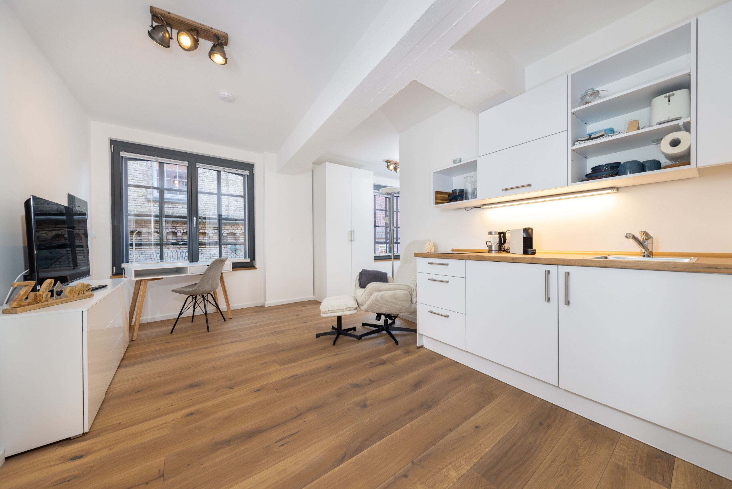 CoLiving LG-42