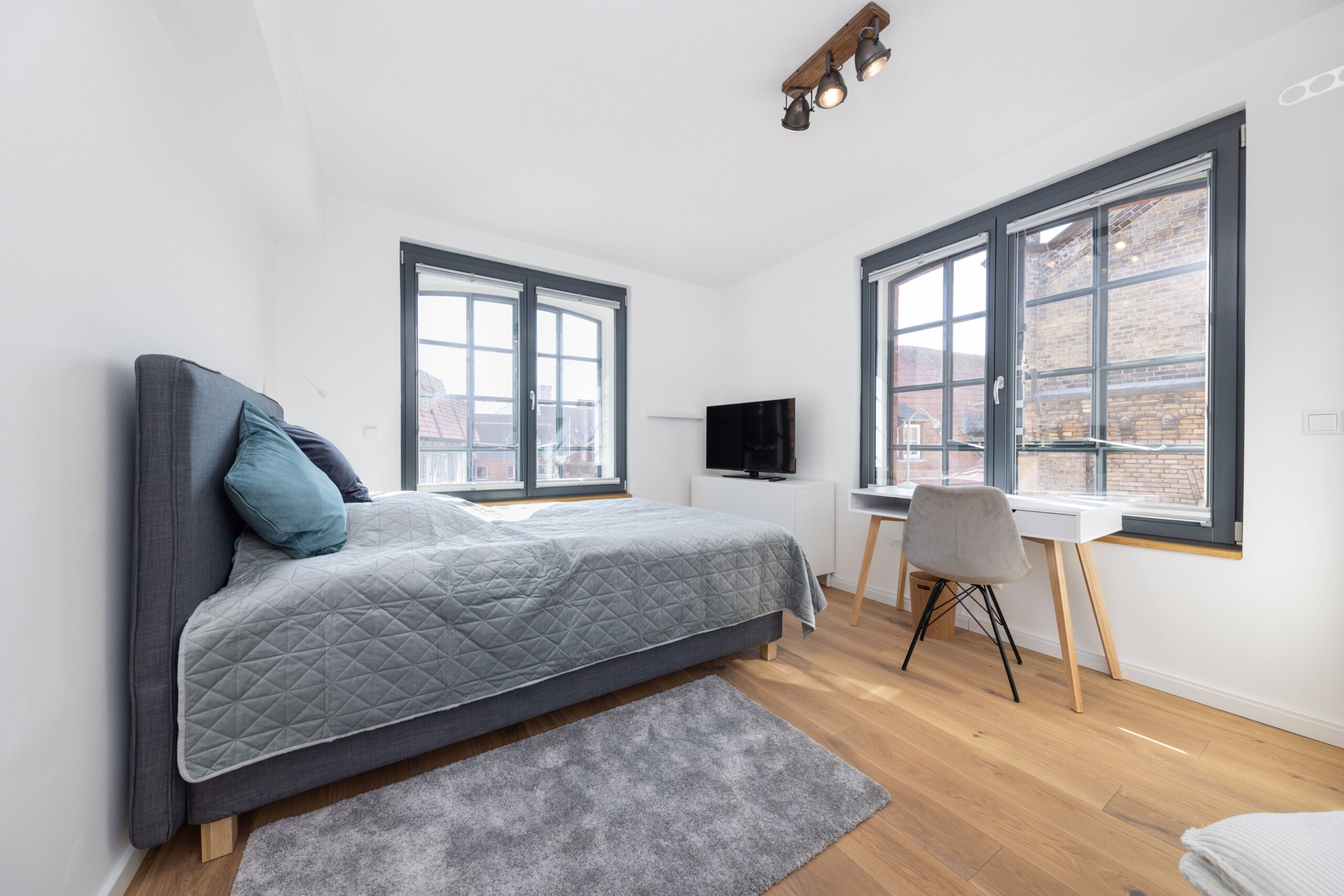 CoLiving LG-6